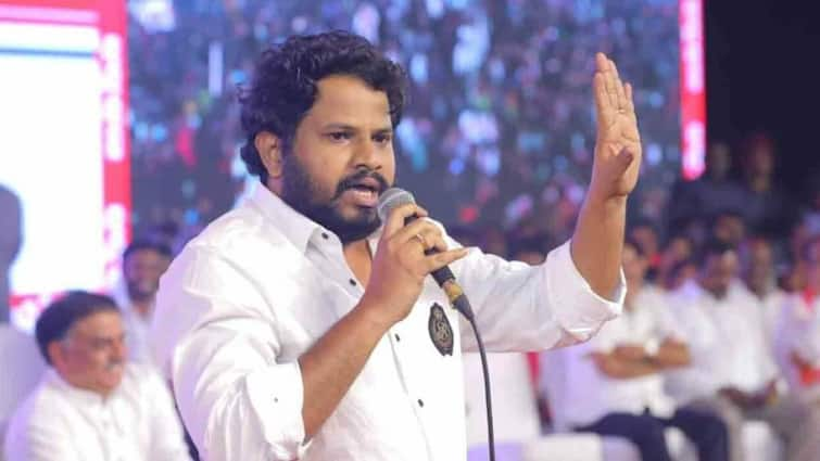 Comedian Hyper Aadi Clarifies His Political Entry With Janasena Hyper Aadi: పవన్‌ కళ్యాణ్‌ టికెట్‌ ఇస్తే ఎమ్మెల్యేగా పోటీ చేస్తా - పొలిటికల్‌ ఎంట్రీపై ఆది