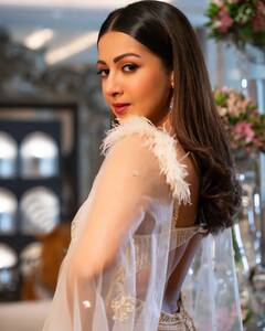 Catherine Tresa Photos:ప్రతి చిరునవ్వు ఒక కథ చెబుతుంది - కేథరిన్ ఏం చెప్పాలి అనుకుంటోంది!