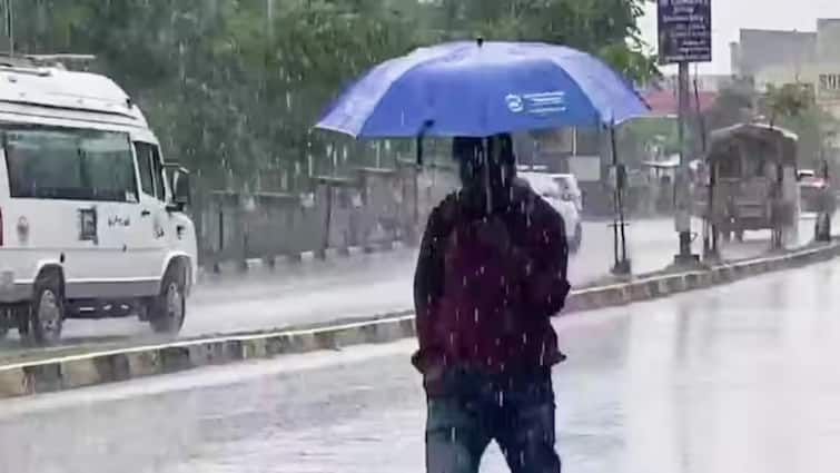 Bihar Weather Update Rain in Bihar from Morning in 13 Districts IMD Patna Latest Report Mausam ANN Bihar Weather Update: आज कैसा रहेगा मौसम? बिहार के 13 जिलों में सुबह से हो रही बारिश, वज्रपात की आशंका