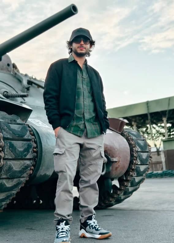 Carry Minati એક મહિનામાં કેટલી કરે છે કમાણી?