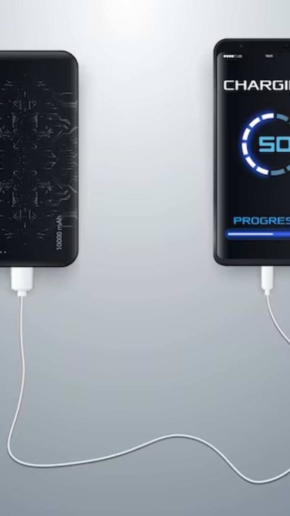 ਫੋਨ ਚਾਰਜ ਕਰਨ ਵੇਲੇ ਭੁੱਲ ਕੇ ਵੀ ਨਾ ਕਰੋ ਆਹ ਗਲਤੀਆਂ, ਨਹੀਂ ਤਾਂ ਹੋ ਸਕਦਾ ਵੱਡਾ ਨੁਕਸਾਨ