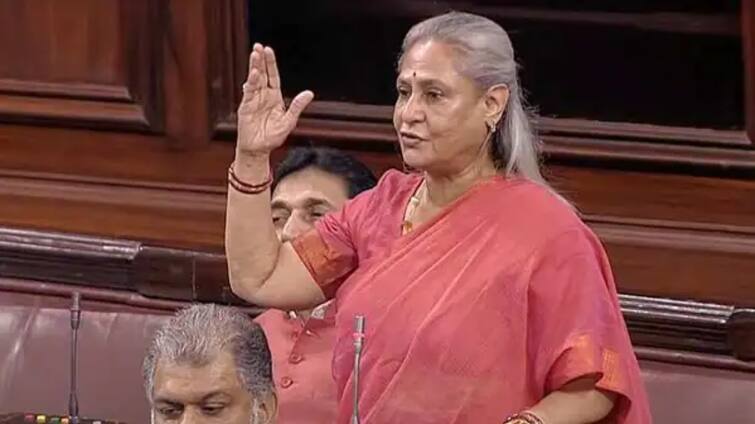 What is the wealth of MP Jaya Bachchan marathi news पाचव्यांदा राज्यसभेच्या खासदार होणाऱ्या जया बच्चन यांची संपत्ती किती? 