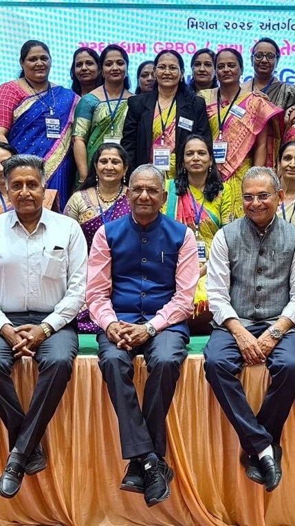 ગોવિંદ ધોળકિયા ડાયમંડ કિંગ તરીકે જાણીતા છે અને