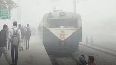 Railway Rules: ટ્રેનમાં ટિકિટ વિના મુસાફરી કરવા પર કેટલો દંડ વસૂલી શકે છે TTE? જાણો નિયમ