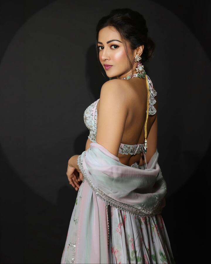 కేథరిన్ థ్రెసా (Image Credit/Catherinetresa Instagram)