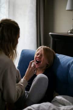 Cough Syrup : मुलांना कफ सिरप देत आहात ? ही काळजी घ्या !