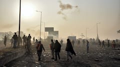 Clashes, Tear Gas Shelling, Blockade Continue As Farmers Seek To Reach Delhi For Protest