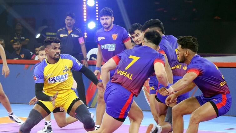 Pro kabaddi 2023: Match 120 Dabang Delhi K.C. VS Tamil Thalaivas Pro Kabaddi League Pro Kabaddi 2023: தபாங் டெல்லியை தடம் புரள செய்யுமா தமிழ் தலைவாஸ்..? இன்று நேருக்குநேர் மோதல்..!