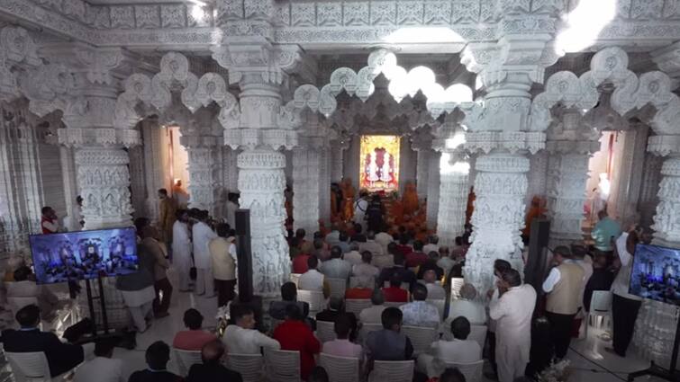 PM Modi UAE Visit Live: PM Modi will unveil Abu Dhabi's inaugural Hindu temple on Wednesday PM Modi in UAE Live: મહંત સ્વામીના હસ્તે BAPS મંદિરની પ્રાણ પ્રતિષ્ઠા, PM મોદી સાંજે પહોંચશે
