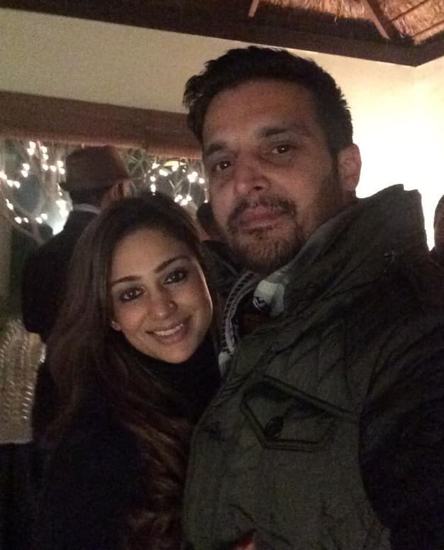 जिमी शेरगिल को अपना प्यार एक कजिन की शादी में मिला था. उन्होंने साल 2001 से प्रियंका पुरी संग सात फेरे लिए थे.