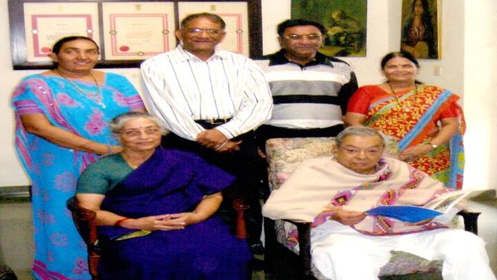 શ્વેત ક્રાંતિના પ્રણેતાડો. વર્ગીસ કુરિયન સાથે ગોવિંદ ધોળકિયા