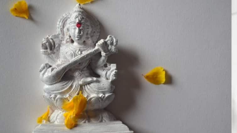 Basant Panchami 2024 Vastu Tips Basant Panchami 2024: Vastu Tips To Keep In Mind On This Day