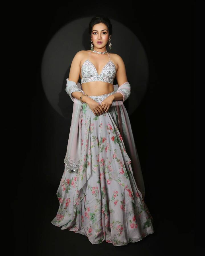 కేథరిన్ థ్రెసా (Image Credit/Catherinetresa Instagram)