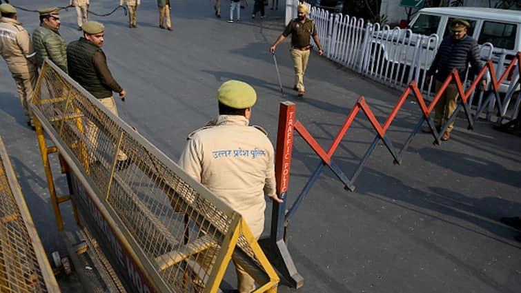 Farmers’ Protest: Noida Police To Clamp Part 144, Points Site visitors Advisory Forward Of Bharat Bandh Tomorrow