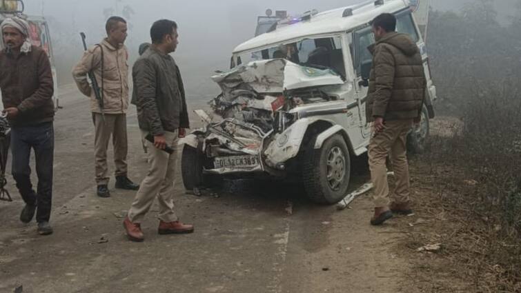 Gonda fog dense Tragic accident one dead other injured devotees going to Ayodhya ann Gonda Road Accident News: गोंडा में घने कोहरे के कारण दर्दनाक हादसा, 2 की मौत अन्य घायल, अयोध्या जा रहे थे श्रद्धालु