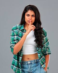 Faria Abdullah Photos: ష్ గప్‌చుప్ అంటున్న ఫరియా అబ్దుల్లా - ఏంటా సీక్రెట్!