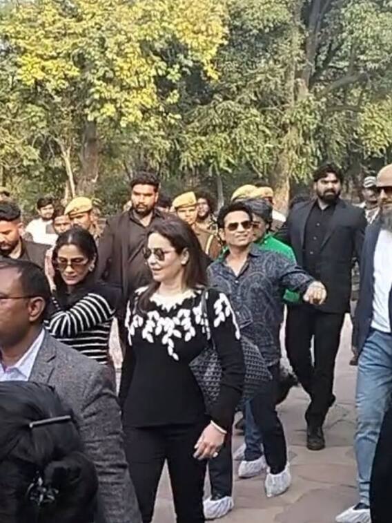 परिवार के साथ सचिन तेंदुलकर ने किया ताजमहल का दीदार