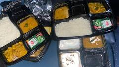 IRCTC Food Cost: ट्रेन में कितने रुपये की मिलती है खाने की एक थाली? यहां पढ़ें जवाब