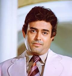 जब शूटिंग सेट पर बी-टाउन के इन पॉपुलर स्टार्स ने खाए थे थप्पड़...एक को तो पड़े थे 17 तमाचे, वजह कर देगी हैरान