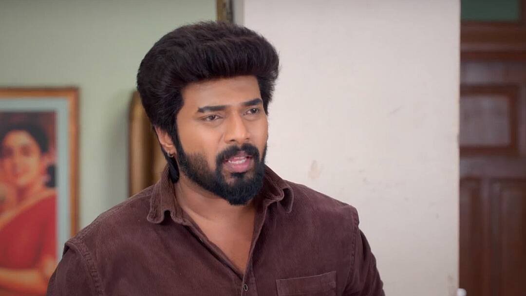 zee tamil karthigai deepam february 15th episode update Karthigai Deepam :கார்த்திக் கொடுத்த சர்ப்ரைஸ் கிஃப்ட்.. தீபாவுக்கு காத்திருக்கும் அடுத்த சிக்கல் - கார்த்திகை தீபம் இன்றைய எபிசோட் அப்டேட்