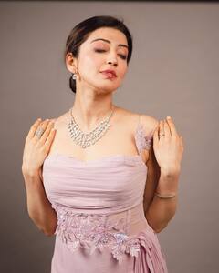 Pranitha Subhash Photo's: అమ్మయ్యాక బాపుబొమ్మ అందం రెట్టింపైంది!