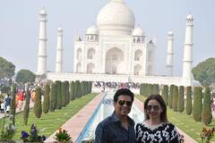 Sachin Tendulkar Visited Taj Mahal With Wife Anjali : क्रिकेटचा देवही म्हणतो, वाह ताज!