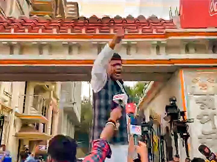 BJP President Sukanta Majumdar talks to reporters just before his fall on the bonnet of a car amid Sandeshkhali protest, in North 24 Parganas district on Wednesday. (Photo:PTI)