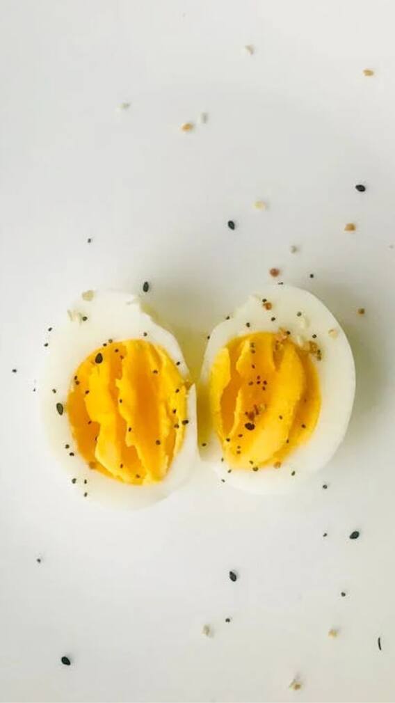 இந்த உணவுகளை மட்டும் முட்டையோடு சேர்த்து சாப்பிடாதீர்கள்!