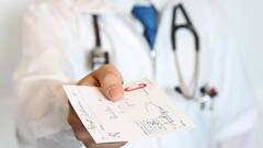 मेरठ में मेडिकल के डॉक्टर्स ने नहीं सुनी समस्या तो मरीज मरीज ने बुला ली पुलिस, जानें पूरा मामला