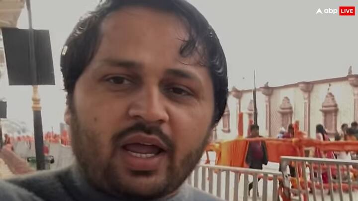 Pakistani Vloger Vinay Kapoor visits Ayodhya Ram Mandir Watch viral Video अयोध्या के भव्य राम मंदिर में दर्शन करने वाले पहले पाकिस्‍तानी शख्स ने ऐसा क्या कह दिया जो वायरल हुआ