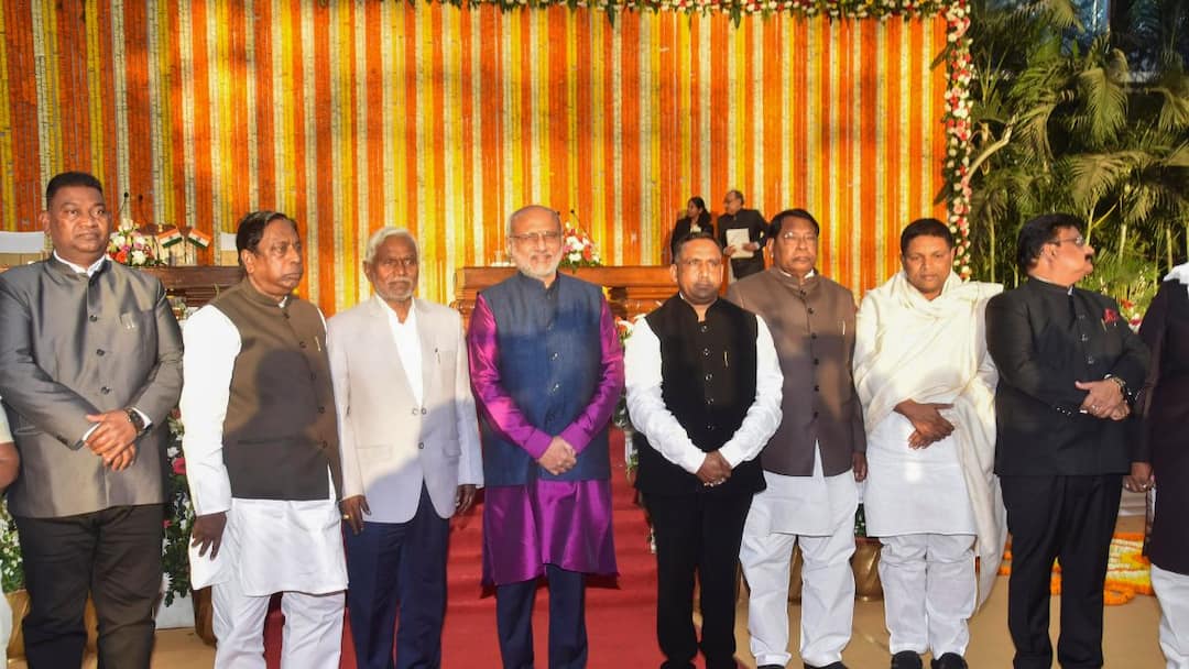 J'khand CM Keeps Home And 2 Other Depts, Banna Gupta Gets Health, Water & Construction Under Basant Soren Jharkhand Portfolio Allocation CM Keeps Home And 2 Other Depts, Banna Gupta Gets Health, Water & Construction Under Basant Soren J'khand CM Keeps Home And 2 Other Depts, Banna Gupta Gets Health, Water & Construction Under Basant Soren