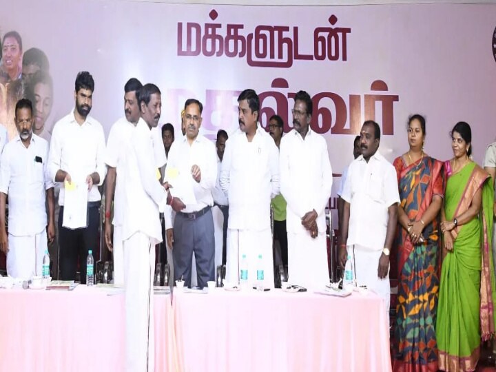 அரசு நிகழ்ச்சியில் சைகை மொழி பெயர்ப்பு; மகிழ்ச்சி அடைந்த மாற்றுத்திறனாளிகள் - மயிலாடுதுறையில் நெகிழ்ச்சி