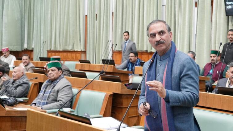 Himachal cm Sukhvinder Singh Sukhu in Budget Session says Women will get Rs 1500 every month Indira Gandhi Samman Nidhi ann Himachal News: हिमाचल में अब हर महीने महिलाओं को मिलेंगे इतने रुपये, CM सुक्खू ने की इंदिरा गांधी सम्मान निधि की घोषणा