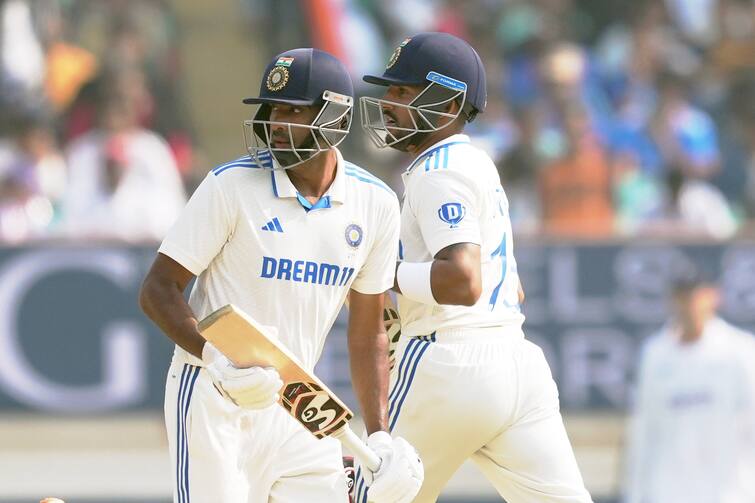 IND vs ENG: india score 377/8 at lunch of day 3 get to know, Dhruv and Aswin build a partnership IND vs ENG: তৃতীয় দিনের লাঞ্চ বিরতিতে ভারতের স্কোর ৩৭৭/৮, ইংল্যান্ডের ওপর চাপ বাড়াচ্ছে ধ্রুব-অশ্বিন জুটি