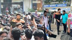 Jayam Ravi Photos : சைரன் படத்தை காண மதுரைக்கு சென்ற நடிகர் ஜெயம் ரவி!