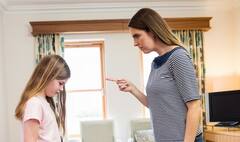 હઠીલા અને ગુસ્સાવાળા બાળકોને કેવી રીતે કરશો હેન્ડલ? જાણો પેરેન્ટિંગ ટિપ્સ