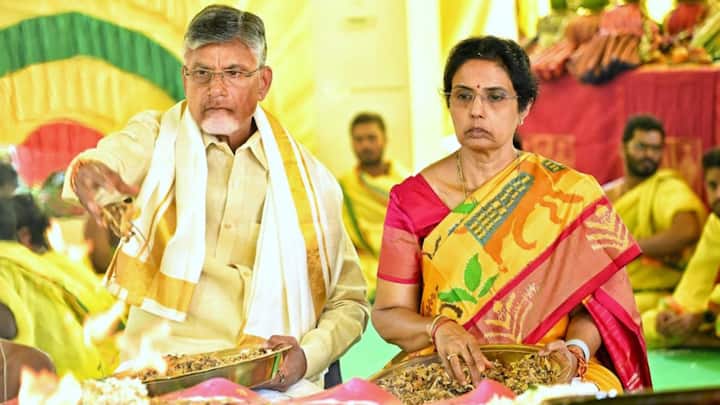 Chandrababu Naidu, the TDP chief, sought divine blessing offering a yagna for a resounding victory in the upcoming polls on Friday.