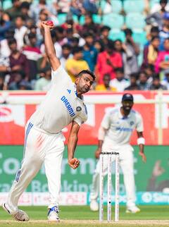 Dhanush on Ashwin : ”எங்களை பெருமைப்படுத்தியதற்கு நன்றி”அஸ்வினை புகழ்ந்து தள்ளிய தனுஷ்!