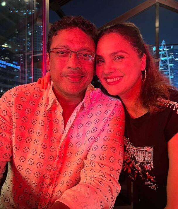 लारा और महेश की लव स्टोरी बेहद इंट्रेस्टिंग है. महेश ने पहली बार लारा को टीवी पर देखा था और उन्हें पहली नजर में भी लारा से प्यार हो गया था.