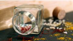 दुनिया का सबसे महंगा मसाला...पानी में डालते ही छोड़ देता है रंग