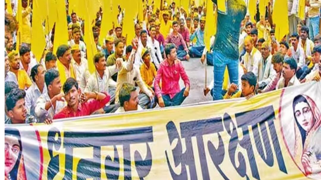 Mumbai High court quash demand of Dhangar Reservation from ST Scheduled tribes Dhangar Reservation: मोठी बातमी : धनगर समाजाला हायकोर्टाचा मोठा धक्का, ST प्रवर्गातून आरक्षण देण्याची मागणी फेटाळली