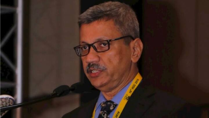 वर्ल्ड गोल्ड काउंसिल के भारत में मैनेजिंग डायरेक्टर सोमासुंदरम पी आर ने बताया कि साल 2024 की दूसरी छमाही में सोने की खरीदारी में तेजी आने की उम्मीद है. इसके पीछे उन्होंने अच्छे मानसून को वजह बताया है. इसके साथ ही आम चुनाव भी इसके लिए एक कारण बताया गया है.