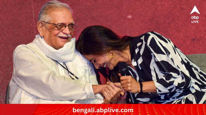এর পর হৃষিকেশ মুখোপাধ্যায় এবং অসিতকুমার সেনের মত পরিচালকদের সঙ্গেও কাজ করেন গুলজার। তাঁর অজস্র সৃষ্টি মুখে মুখে ফেরে। তাই বলে বিরতি নেননি। ৮৯ বছর বয়সেও দিনরাত কলম চালিয়ে যাচ্ছেন তিনি। হিন্দি চলচ্চিত্রে অনন্য সৃষ্টিরয় জন্যও পরিচিত গুলজার। অস্কার এবং গ্র্যামি-জয়ী 'স্লামডগ মিলিয়নেয়ার' ছবির বিখ্যাত 'জয় হো' গানটির গীতিকার তিনি। পাশাপাশি, 'মাচিস', 'ওমকারা', 'দিল সে', 'গুরু' ছবির জন্যও গান লিখেছেন গুলজার। (ছবি:PTI)