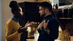 रिश्तों के नोक-झोंक बहस में न बदले इसे सुलझाने के मजेदार तरीके यहां जानें