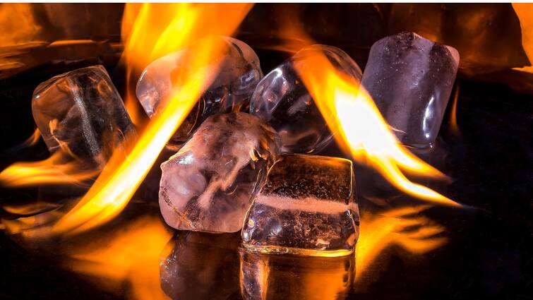 Can ice really cause fire Know how this miracle happens क्या सच में बर्फ से लग सकती है आग...जानिए कैसे होता है ये चमत्कार
