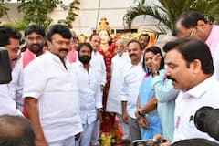 KCR Birthday Photos: తెలంగాణ భవన్‌లో ఘనంగా కేసీఆర్ 70వ జన్మదిన వేడుకలు