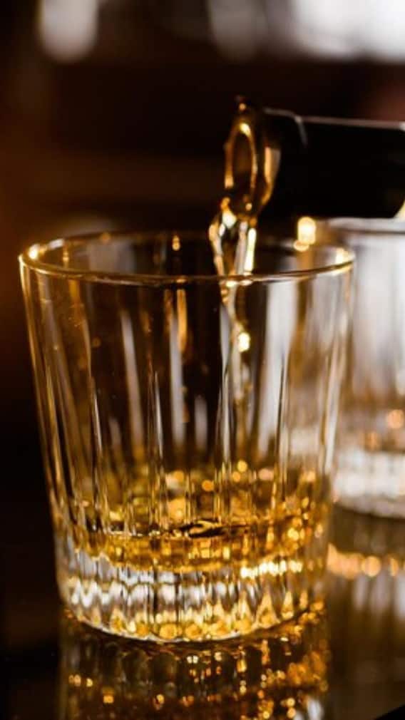 ਜੇਕਰ ਤੁਸੀਂ ਵੀ ਸ਼ਰਾਬ ਦੇ ਸ਼ੌਕੀਨ ਹੋ, ਤਾਂ ਜਾਣੋ ਸਕੌਚ ਅਤੇ ਬਰਬਨ ‘ਚ ਫ਼ਰਕ