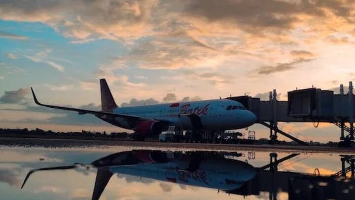 पूछताछ में शख्स ने बताया कि बैग में सुखी हुई मछलियां हैं, जिसे वो खाने वाला था. लेकिन जब सुरक्षाकर्मियों ने बैग खोला तो सुरक्षाकर्मी भी कांप उठे थे. क्योंकि उस बैग के अंदर 4 मुर्दा बंदर थे, जो सूख चुके थे, यानी उनकी बॉडी डिहाइड्रेटेड थी. यात्री ने बताया कि वो उन बंदरों को खाने के लिए साथ लेकर आया था.