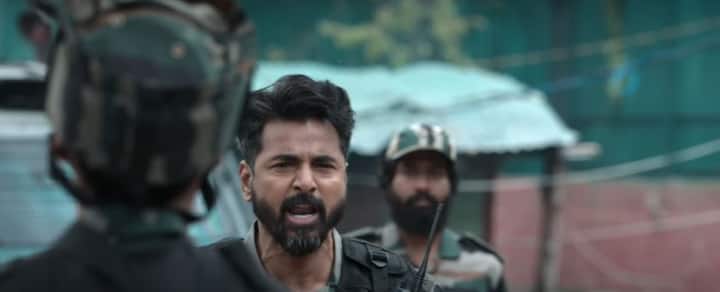 சிவாவின் ரசிகர்கள், “வேற லெவல் சிவா அண்ணா” என அவரை போற்றினாலும், ஒரு சிலர் இந்த டீசரை நெகடீவாக விமர்சித்து வருகின்றனர்.