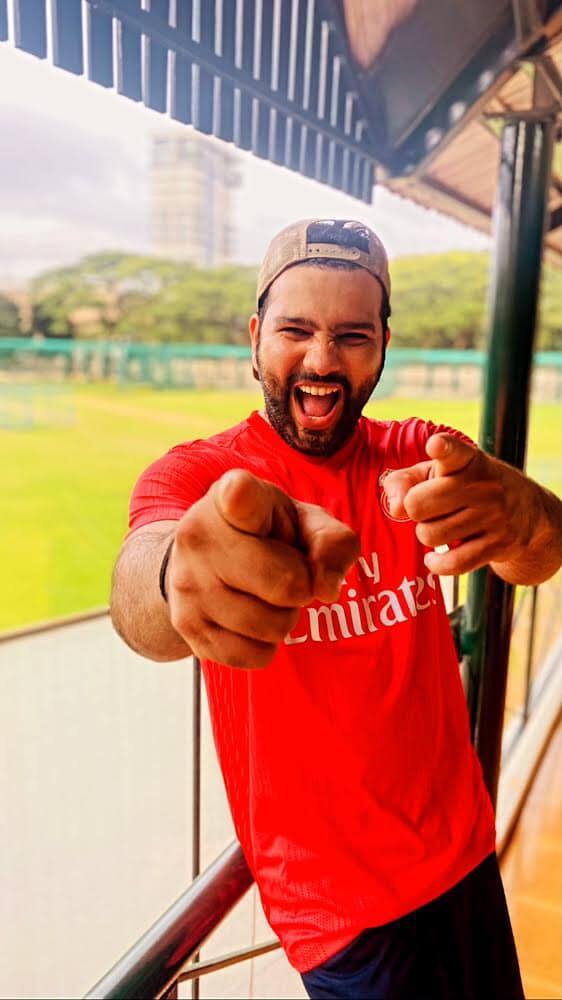 কী খেয়ে এত বড় বড় ছক্কা মারেন রোহিত শর্মা?